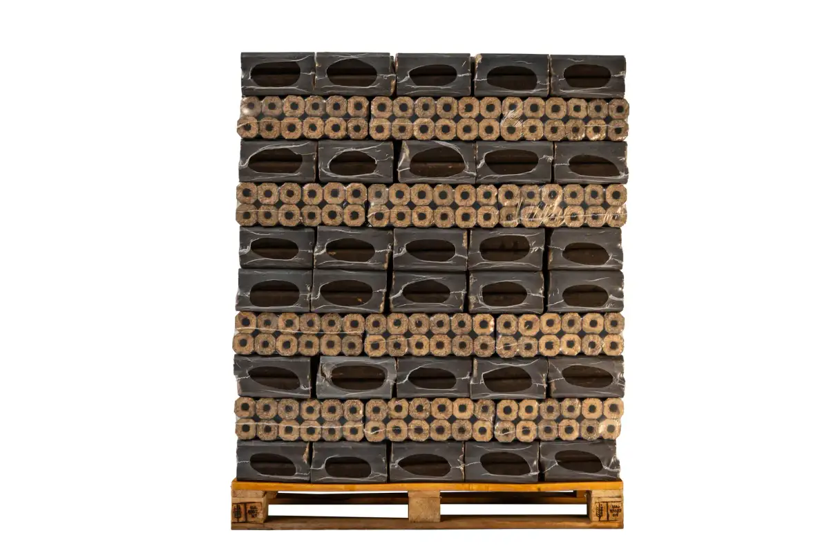 Hartholzbriketts Pini-Kay mit Loch – Palette 96 × 10 kg (960 kg)